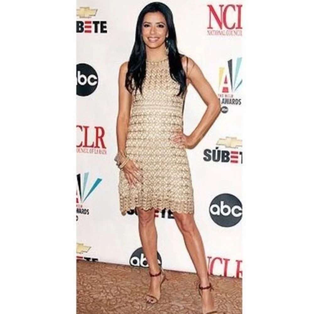 Diane Von Furstenberg Crochet Dress Women’s Medium Metallic Gold B6 - Picture 3 of 11